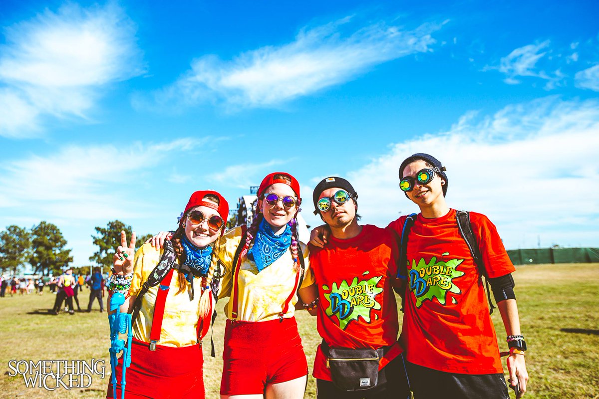 #HappyThanksgiving from our rave fam to yours 🖤 #SomethingWicked