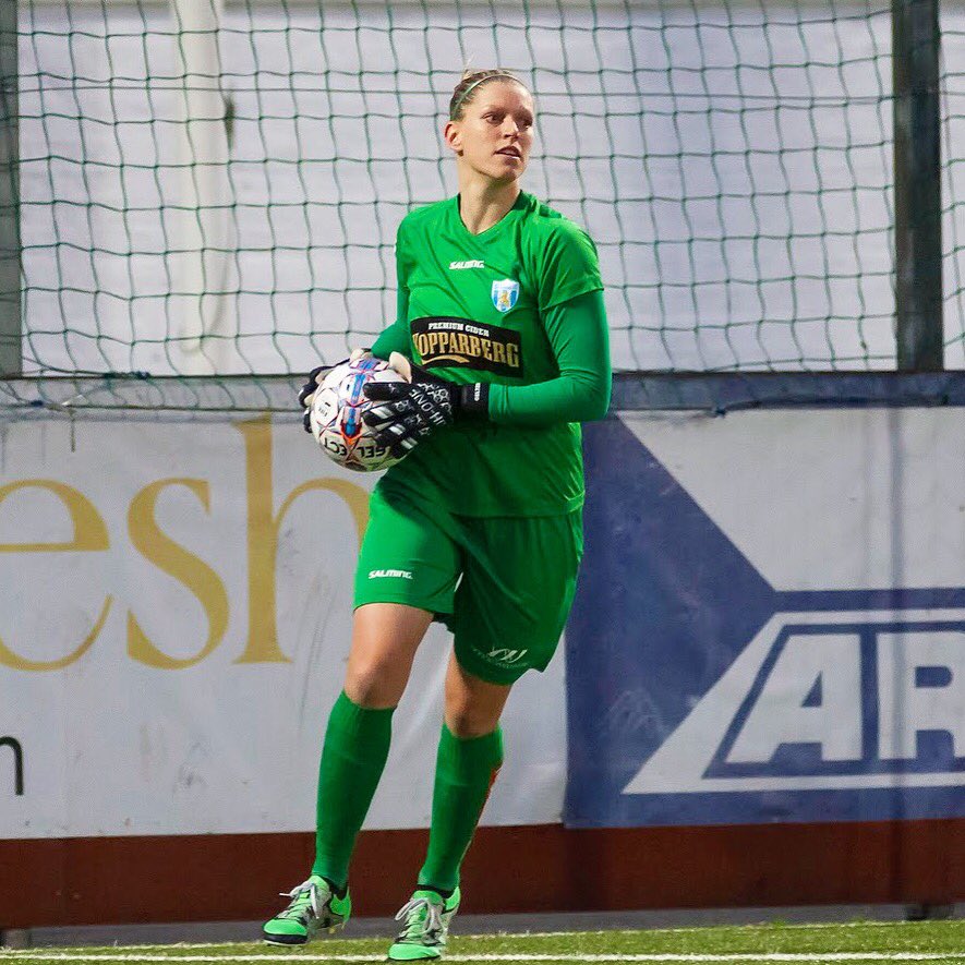 LineJohansenGK's tweet photo. Sad to leave @goteborgfc. Had a fantastic time w the club &amp; in this city. I‘ve delivered some of the proudest performances of my career &amp; together we achieved what seemed impossible when I joined. I wish u the best of luck in the future 🖤

#sweetcleansheet https://t.co/zTjWP6WGv9