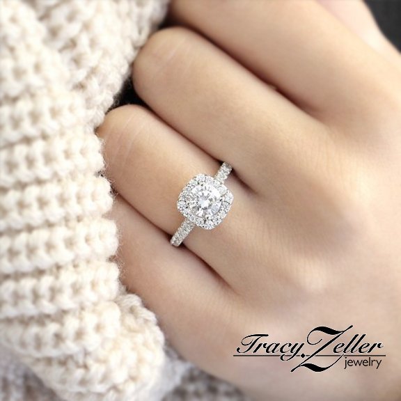 Did you know 33% of engagements occur between Thanksgiving and New Years?
If you're ready to pop the question this holiday season, let us help you pick out the PERFECT ring guaranteed to take her breath away before she says 'Yes'!