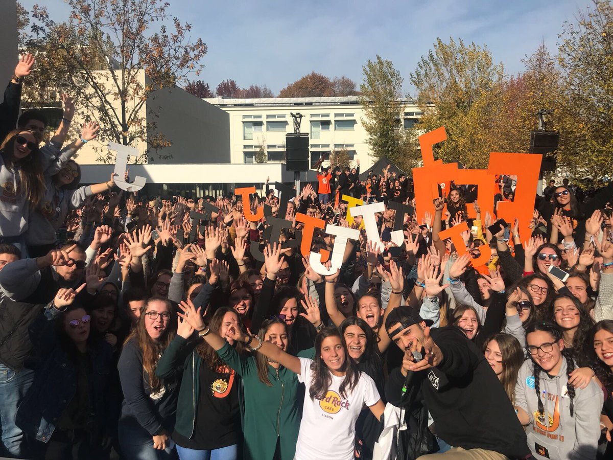 Bispo2725's tweet photo. THANKS FAMALICÃO!! #listaJ https://t.co/nIKTLj0loM