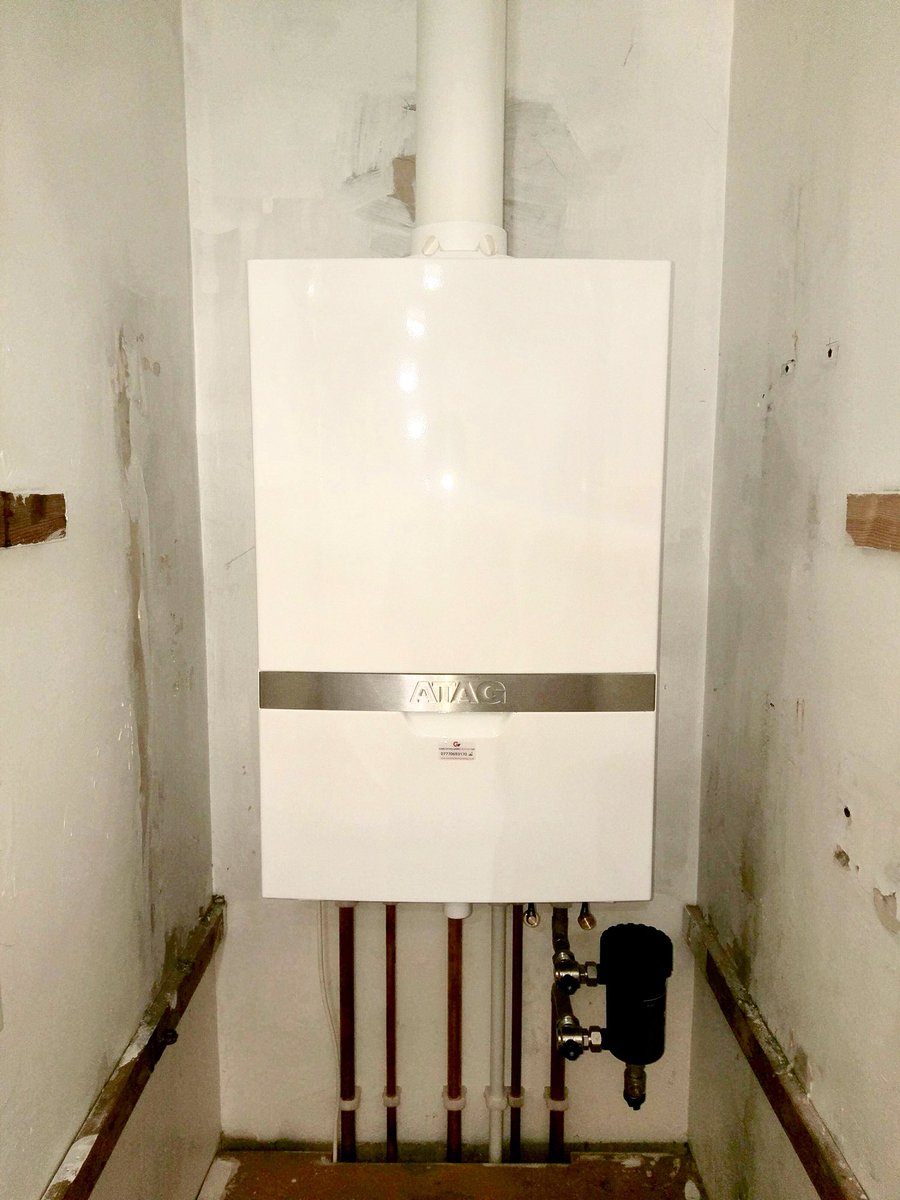 GarethWHeating's tweet photo. Some more Economiser Power @atagheating @Checkatrade @ADEY_Pro #LoveAtag 🙌🏻 https://t.co/lQ9EweWeCh