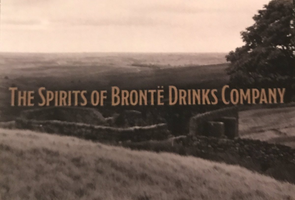 spiritsofbronte's tweet photo. A Yorkshire Lass has been playing around with new and exciting flavours today... ππππππDoes anyone have any requests? How would you like your gin to taste? #letsmakegin #flavouredgin #specialrequests #royalspringdistillery #letsworktogether #twoheads https://t.co/h91kB3jkjS