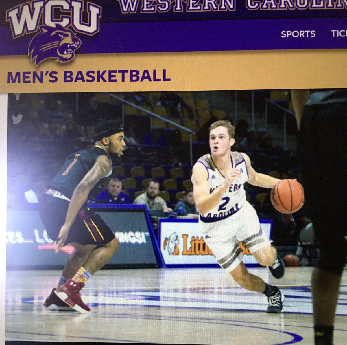 CoachFelt's tweet photo. Matt Halvorsen- SG Freshman @ Western Carolina is lightening it up...
15 pts @ Cincinnati 
17 pts @ Minnesota 
18 pts @ UMass
#LetItFly
#MattyH
TNBobcatsAAU🏀 https://t.co/mmrgd9Q5Kv