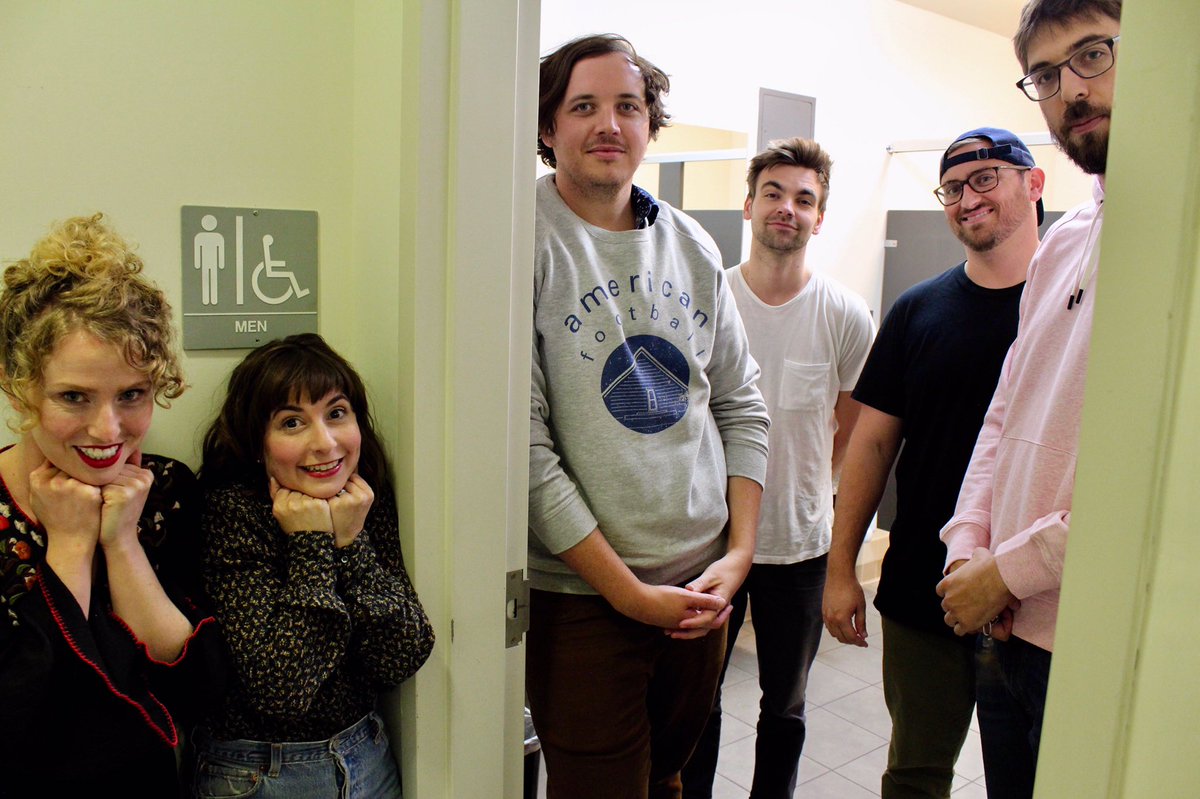BigGrandeTweets's tweet photo. Two hilarious guests for the price of one (@Hollypraz & @alana_johnston) on the the show today! Head over to @Stitcher Premium and check it out! #wearenormalnow #consensualtwins https://t.co/BwHxnXY83E