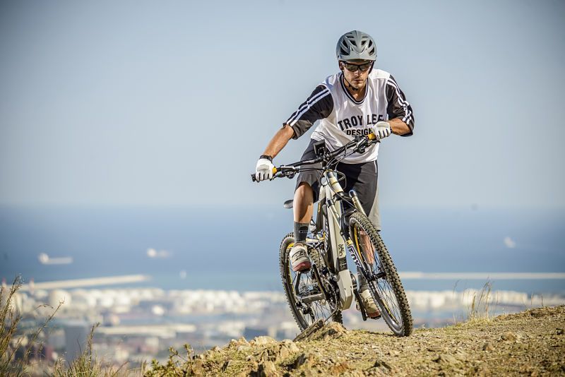 Noulimits_ebike's tweet photo. Se acercan las cenas navideñas de empresa. Porqué no organizar una salida en e-MTB para crear un ambiente motivador en tu equipo?
Pregúntanos en ferran@noulimits.com
#TeamBuilding #Outdoor #Activity #Navidad #bicieléctrica #xmas #Collserola #getyourguide #noulimits https://t.co/BFJ4Tk8qun
