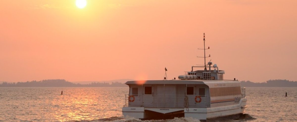 maispreza's tweet photo. Inovação criativa a bordo do Catamarã: vem saber tudo sobre o BS Sunset, que rola no sábado aqui em POA! https://t.co/En73iXknPA https://t.co/OHSdnBKFe6