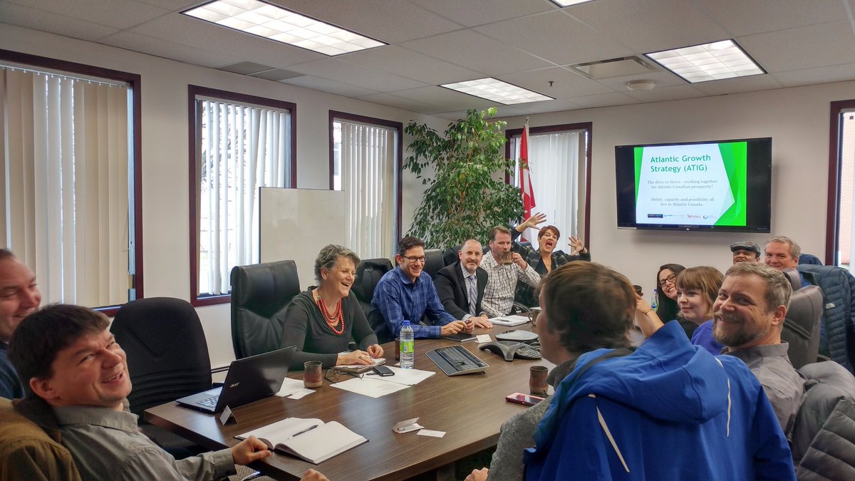 CapstonePS's tweet image. 100% participation in our roundtable discussion in PEI! 12 companies came to the table to talk about the future of ICT export strategy.