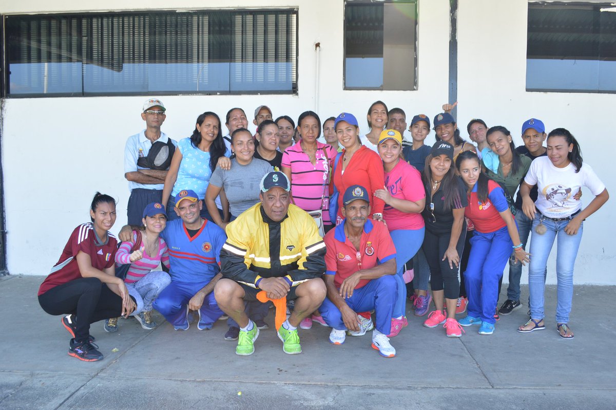 PoliciaCojedes's tweet image. La Secretaria de Seguridad Ciudadana y sus brazos de apoyo, realizan Bailoterapia en la instalaciones del IACPEC