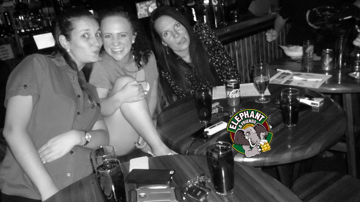 ElliesPub's tweet photo. Games, Dancing and Fun.  Its all included in the package.
#funtimes #picoftheday #quiz https://t.co/tQ9dVw1N9H