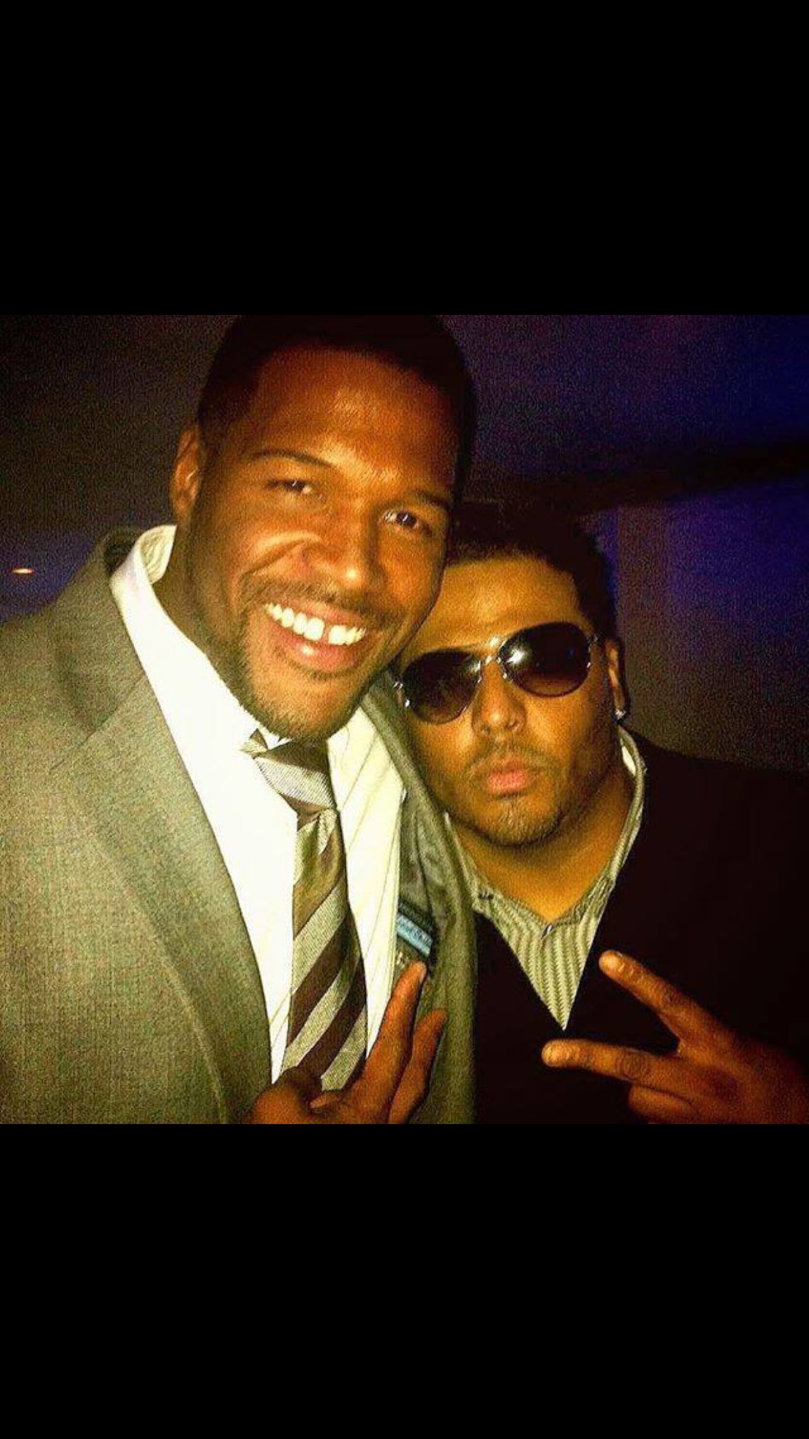 Michael Strahan here with Al B Sure  Michael Strahan!! Happy Birthday   46 Gen X    