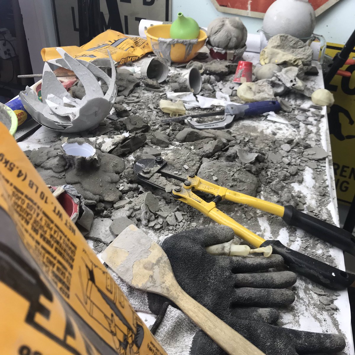 #sneakpeek #makingahugemess #manvspin