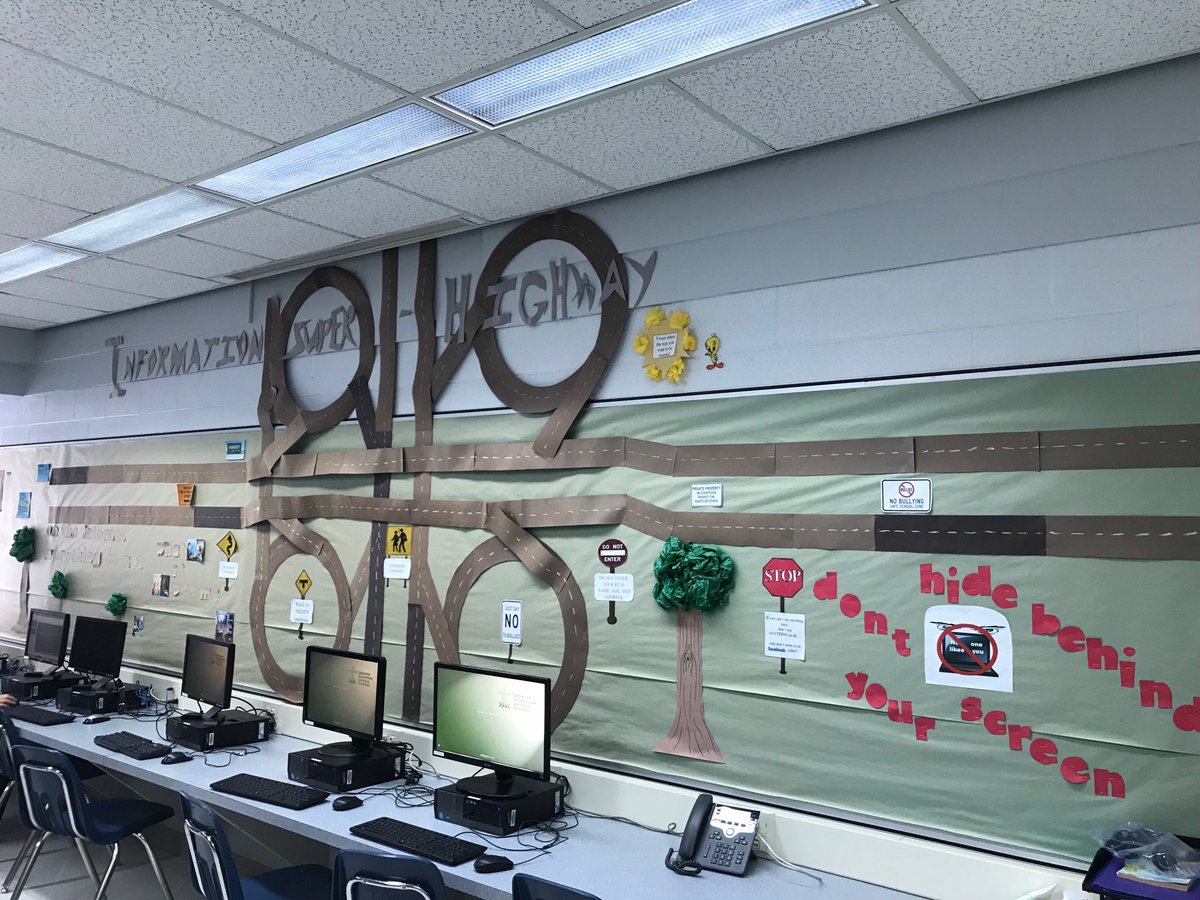 BazylakD's tweet photo. Great job St. Luke.  Information Super Highway #gscsse https://t.co/kLHXt0Fq0S
