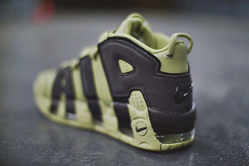 Ventas_Top's tweet photo. Nike Air More Uptempo "Army Green"!💚🖤 (Más información MD) https://t.co/kU1qKwkJob