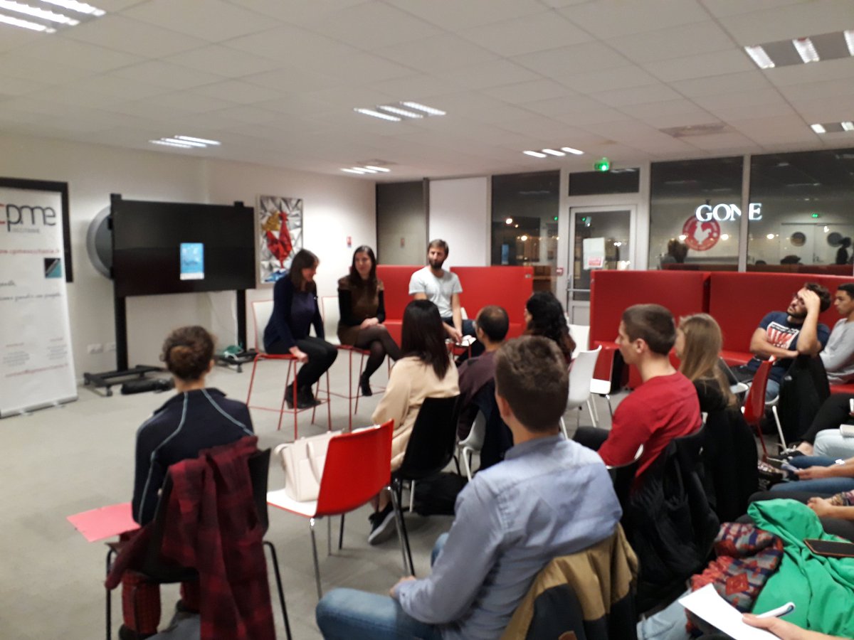 _Anais3's tweet photo. La @CPMEoccitanie lance avec @pepite_lr la 1ere édition des rencontres "Générations d'Entrepreneurs" ! Avec @AlxKsm  @Muriel_Fournier et Olivia Liesse #Entrepreneur #afterwork #EtudiantsEntrepreneurs cc @Mtp_FrenchTech https://t.co/E5Otlm9FXQ