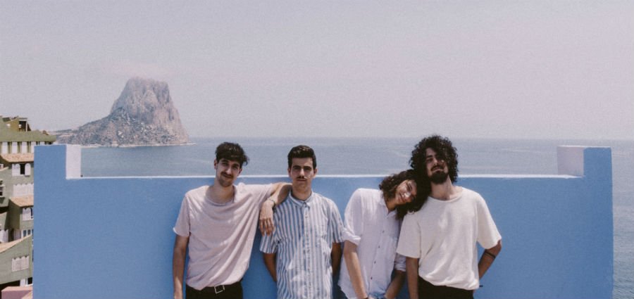 musicazul's tweet photo. [Noticias] @joinBaywaves y @thezephyrbones unen fuerzas para despedir el año en Madrid y Barcelona.

https://t.co/M2Q6h5hwnS

#Baywaves #TheZephyrbones #Yawners https://t.co/CmLhJk33Eh