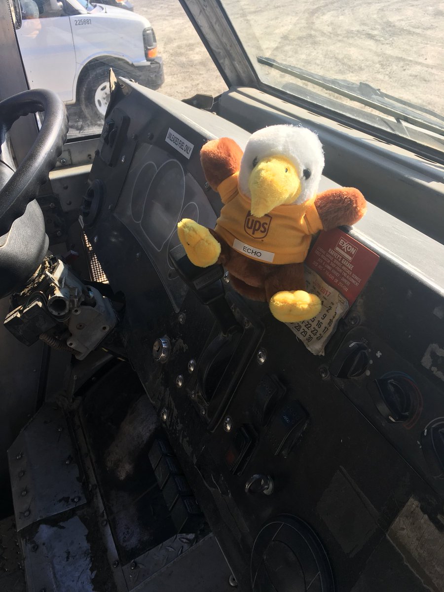 kguenzel3's tweet photo. Echo out doing yard checks to ensure vehicle security in Searcy. @taylor_kim32 @CP_UPSers @RBattleUPS #soaringthroughpeak https://t.co/Osyw0tLtwm