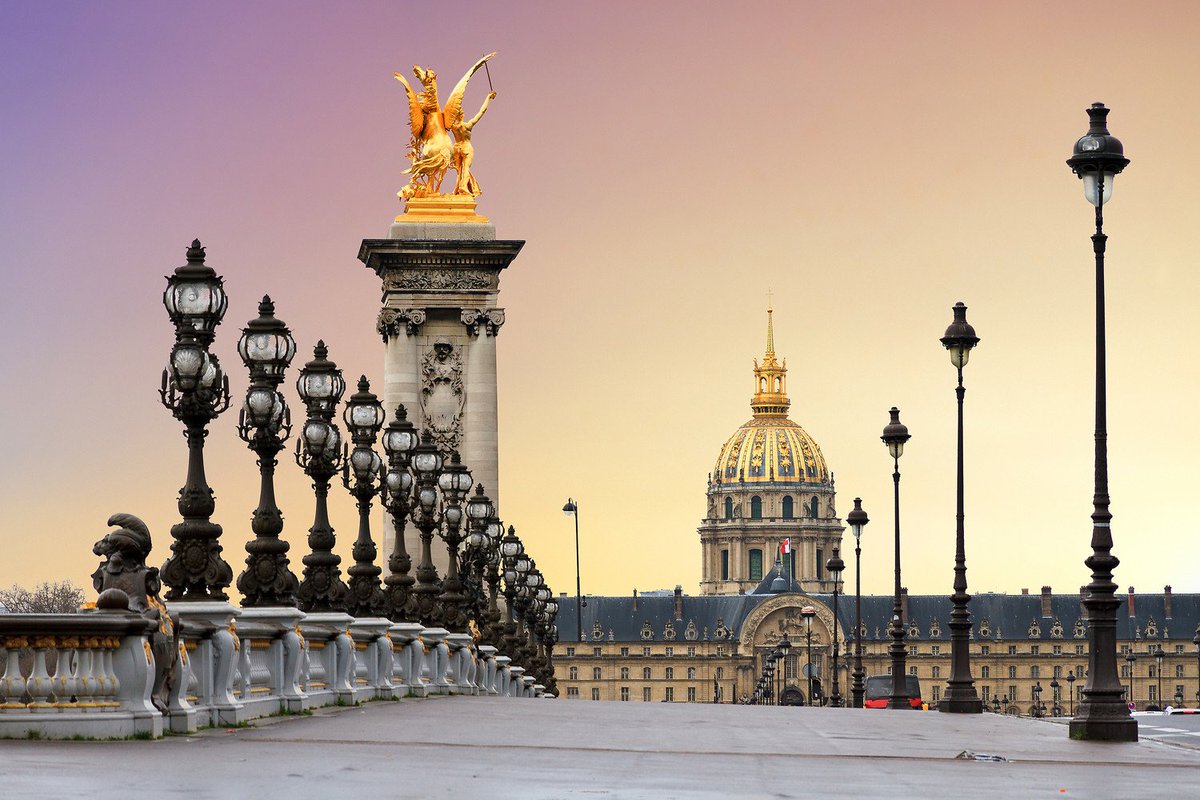 ParisAMDParis's tweet photo. Pont Alexandre lll    Paris https://t.co/B04SYKste9