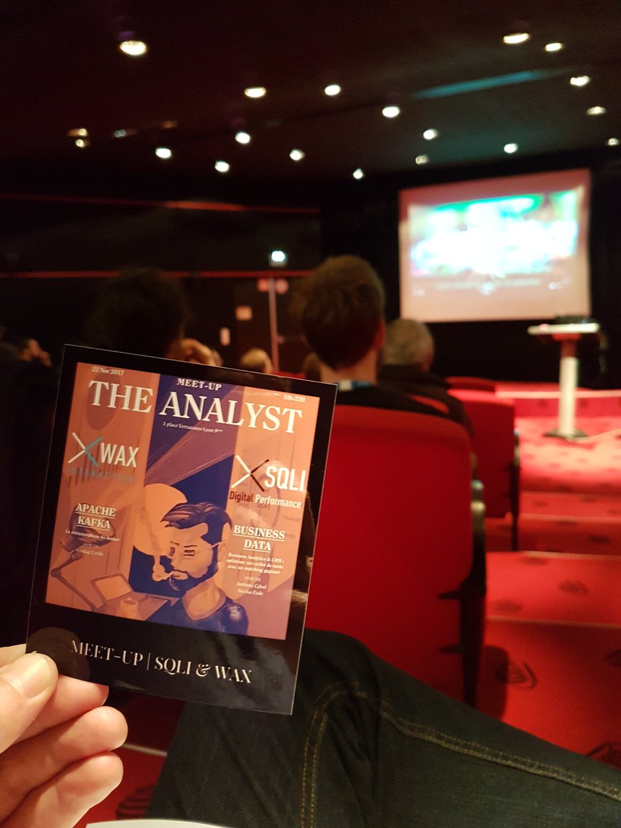 Val_Pellegrin's tweet photo. Merci à SQLI de nous accueillir pour ce 8ème Meet-Up #apachekafka #data #Businessanalytics #CRM #MeetupSQLI https://t.co/F8sUAy8idk