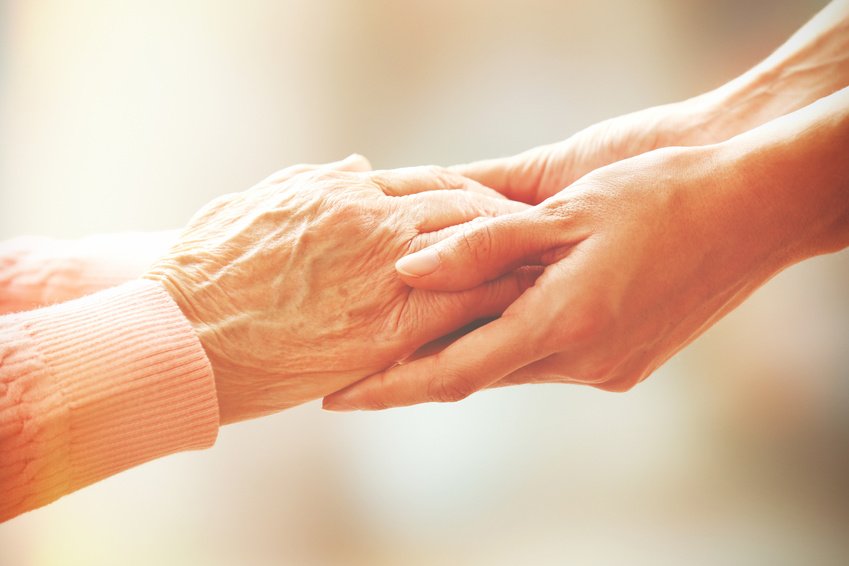 MindnBodyMotion's tweet photo. Gratefully thinking about family and Balance in Caregiving this Thanksgiving - read the blog here https://t.co/7JLE7bAzWn https://t.co/Qx08hName2