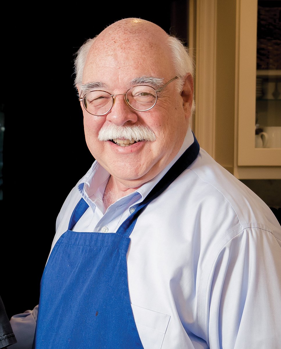 stlynnspress's tweet photo. Local friends: Tune into @PGHTodayLive on Monday, Nov. 27 at 9 am to watch Simple Pleasures co-author Chris Fennimore talk about his new book! #realfood #simplepleasures #pittsburgh https://t.co/gxxcyztDOn