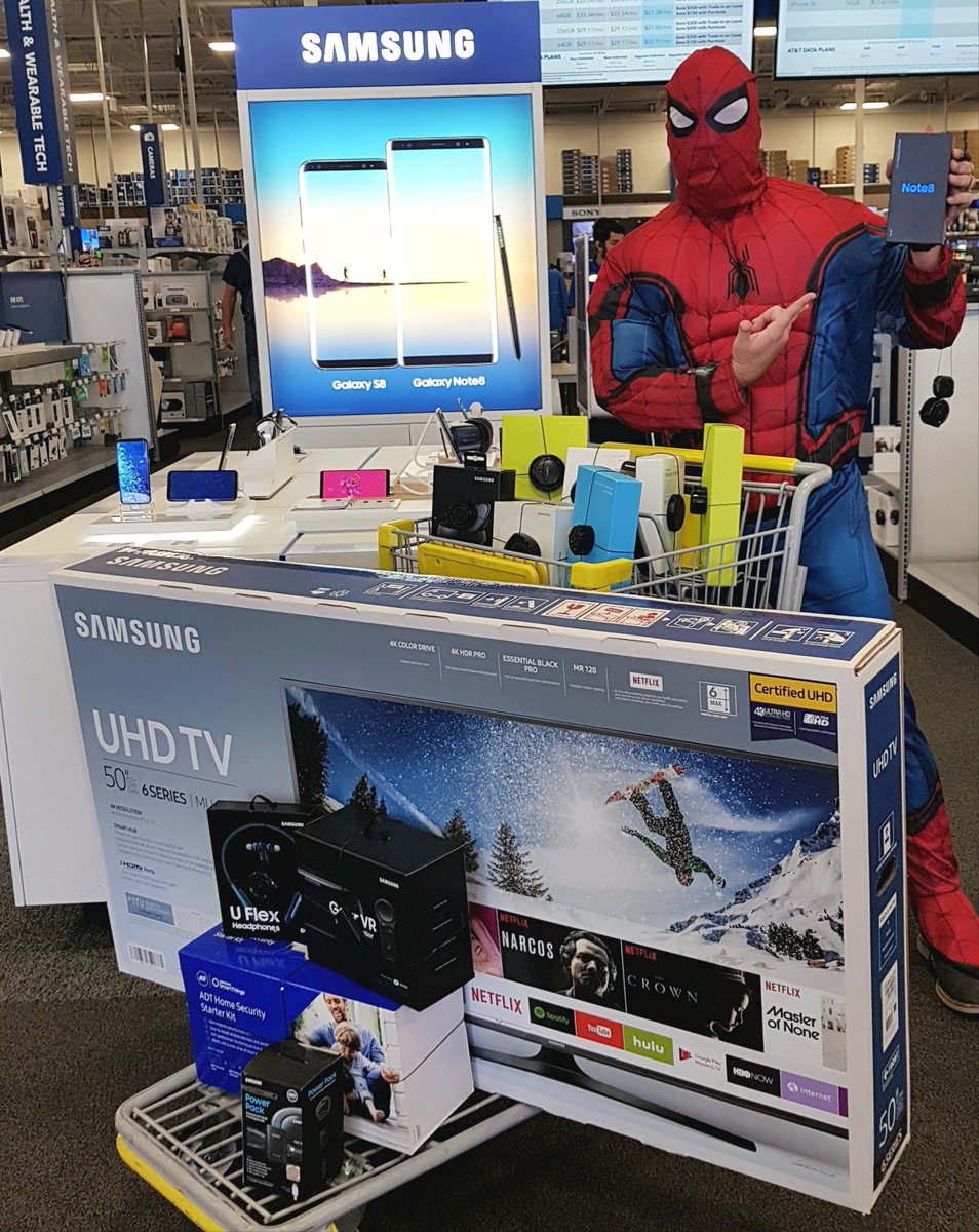 erackley18's tweet photo. Our favorite #Holiday hero, #Spiderman is swinging into #BestBuy and spider wrapping some great #Samsung #Holiday items. Fly in now for some super holiday deals. #BlackFriday2017 #Sales #Shopping #MakeYourOwnLane @JasSamMcNeil @Krivs14 https://t.co/t2LUGQGP1u