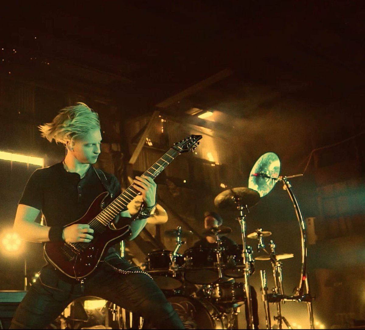 uncuredband's tweet photo. Stream “Stygian Valley” and add it to your Spotify playlists! #uncured #stygianvalley #deathmetal #medusa #spotify @Schecter_Guitar #progressivedeathmetal #shred #8string #technicalmetal #hellraiser #c8 #schecter #schecterpic #guitarist #uncuredband #emg
https://t.co/pBSXEw4UZv https://t.co/zC0NyCePNL