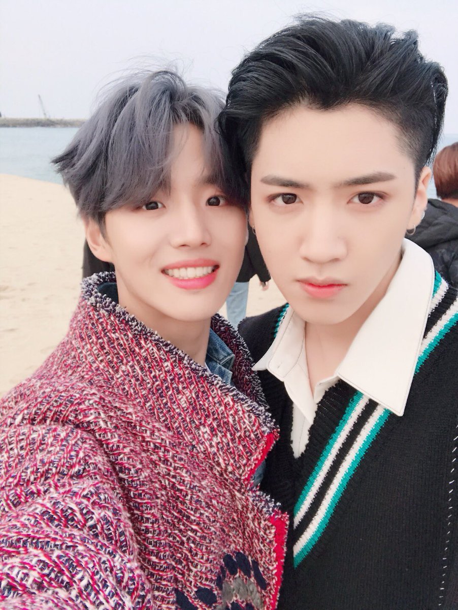 yhsarchive's tweet photo. 171121 ✧ cr. cube_ptg 

ft. wooseok https://t.co/sidZX8vBwS