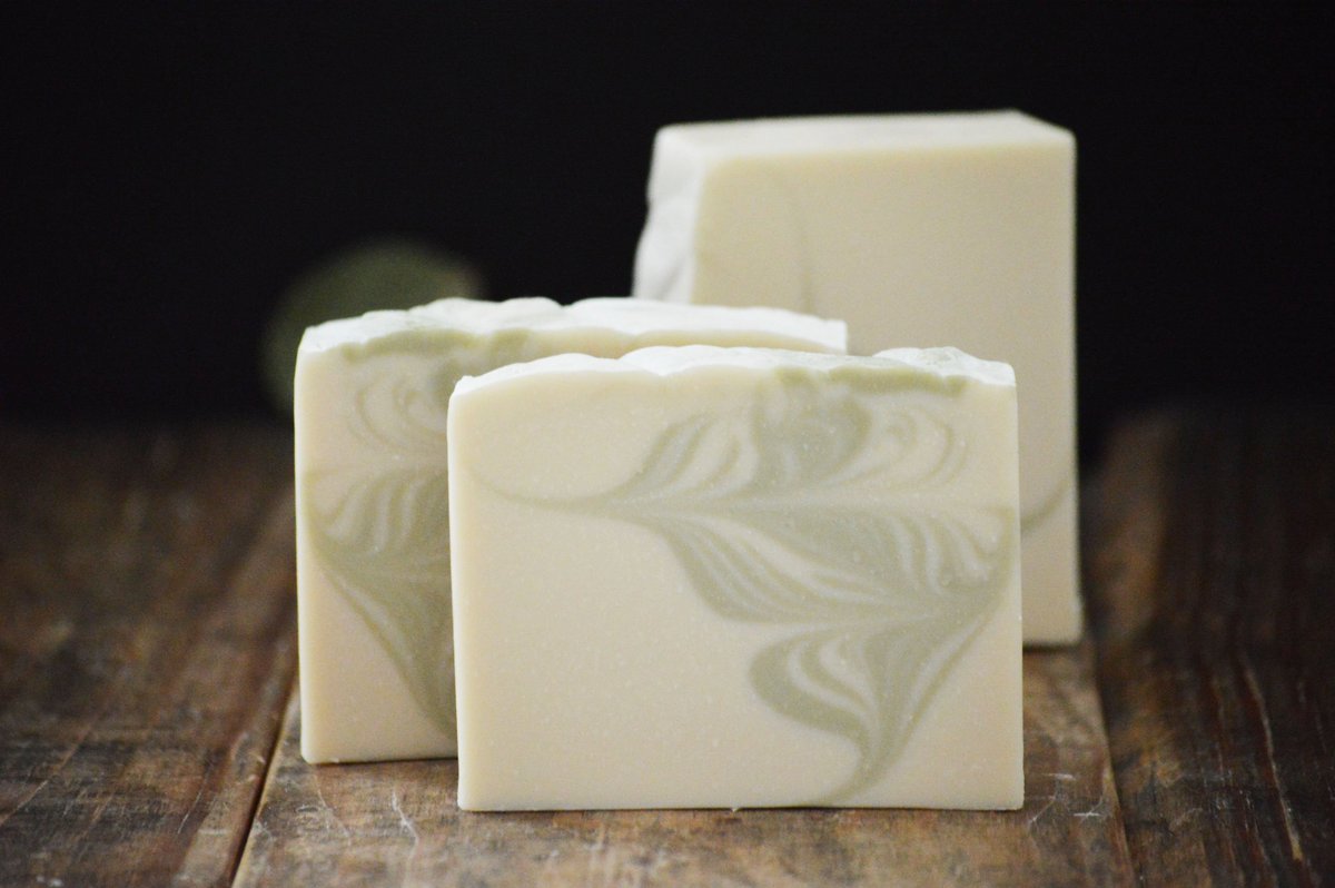 artisanbathbody's tweet photo. Olive + Musk Soap is #backinstock! Has green Mediterranean notes of: Lemon, bergamot, olive, musk and a vanilla hint make its aroma nice and soft. https://t.co/DVGQkSBvTx #handmadesoap #artisansoap #homemadesoap #greensoap #etsy #etsygifts #olivesoap #vegansoap #coldprocesssoap https://t.co/YpFHWJPXJw