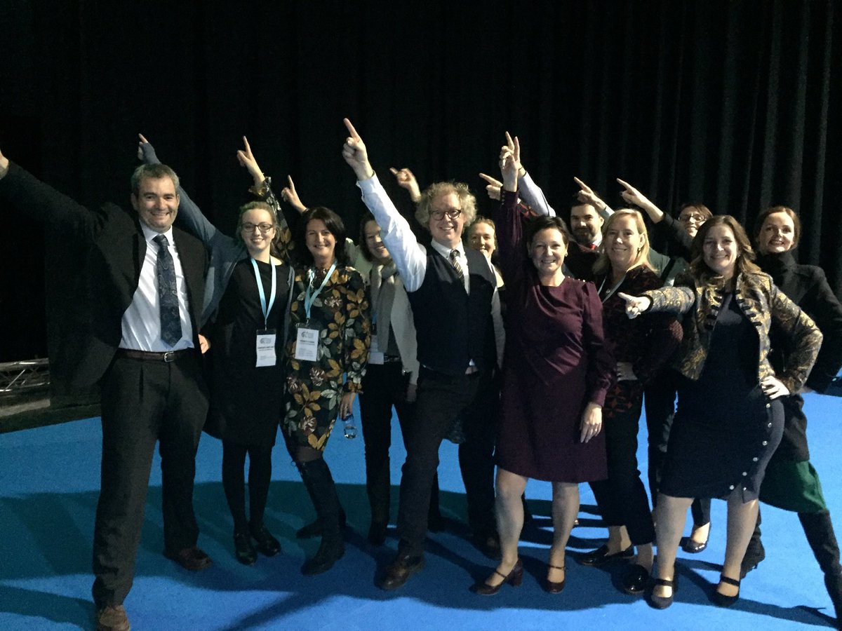 suzi_hannah's tweet photo. Huge thanks to @DrPeterLovatt for fun and inspiration at the end of #ls2017 @scotgovCYPIC Thanks to everyone for joining in the collaboration #bestplacetogrowup https://t.co/lk21Wp9lRb