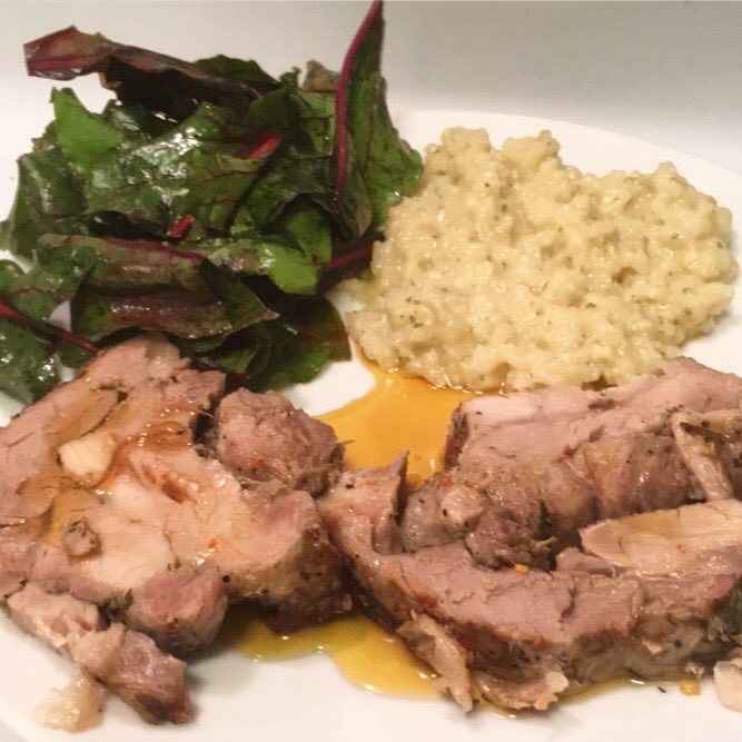 KitchenSprout's tweet photo. #TorontoRun🏃 to .@dilisos in @StLawrenceMkt #EverythingForThanksgiving #AmericanThanksgivingWeek #OvenReadyPorchetta #HomeChef #BeetGreens #MushroomRissotto #FreshTurkey #HappyThanksgiving #DrinkWine #Foodporn #FamilyNFriends #Foodpics #GoodEats #CheersFromToronto🍷💃🏻🍷 https://t.co/mcIFm2UANC
