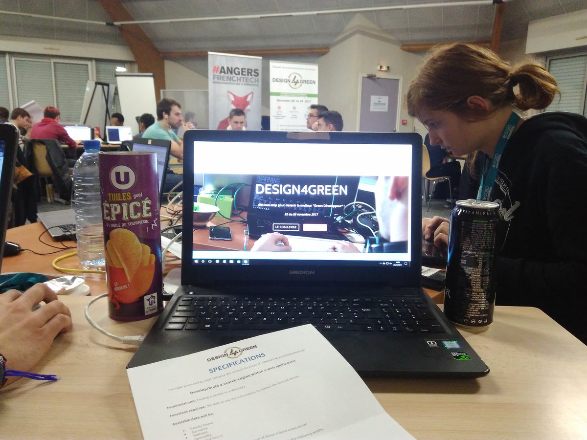 TBousselin's tweet photo. C'est parti. #Design4Green #GameOfOzone #GroupeEsaip https://t.co/hTb1pEZAE8