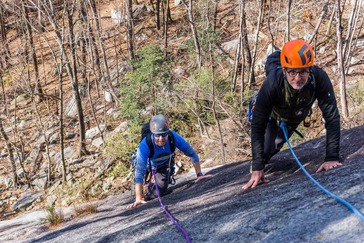 BluRidMtnGuides's tweet photo. Stone Mountain with Steve and Jay! #rockclimbing @Petzl @SterlingRope @BlackDiamond @Arcteryx @BondBrosBeer https://t.co/3bVU9t8gBS