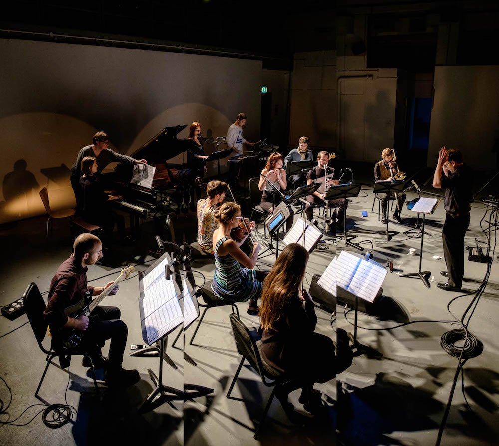 We're remembering this blistering LCMF2015 performance of @andyfhamilton's 'Music For People Who Like Art' with <a href="/samwilson323/">Sam Wilson</a> <a href="/ollycoates/">Olly Coates</a> @siwanrhys and many more <a href="/ambika_p3/">Ambika P3</a> 🙏🙏🙏 Such a great piece youtube.com/watch?v=GNGoYE…