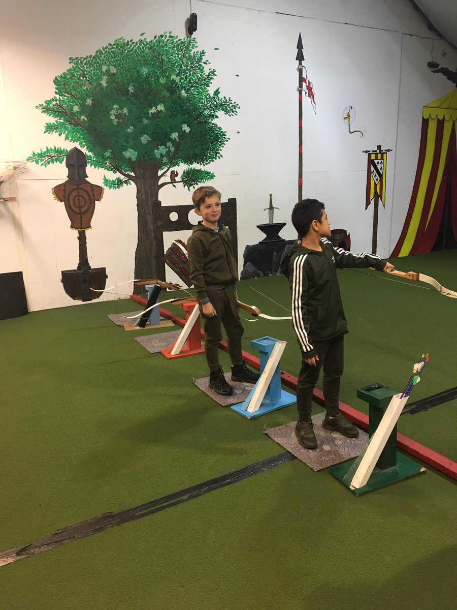 MarklandHill's tweet photo. Avalanche archery #inthegold #bullseye https://t.co/Bj9XamQdor