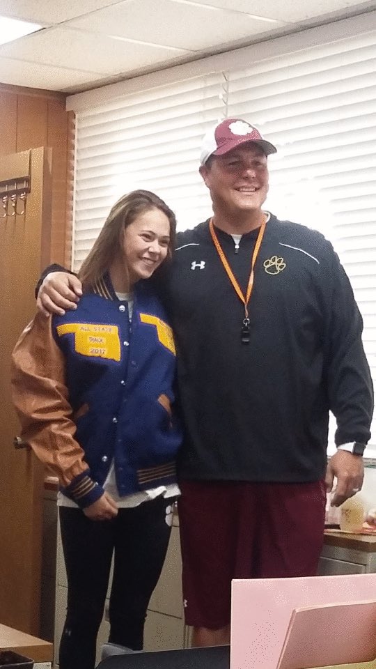 New jacket and new patch for this 2 time state champ in the 400 meter dash!  <a href="/T_Wood88/">Tony Wood</a> and <a href="/adtay811/">Andrea</a> love to hand these bad boys out!  Looking forward to the pursuit of number 3 this spring <a href="/Lmaroney20/">Lex</a>!!!