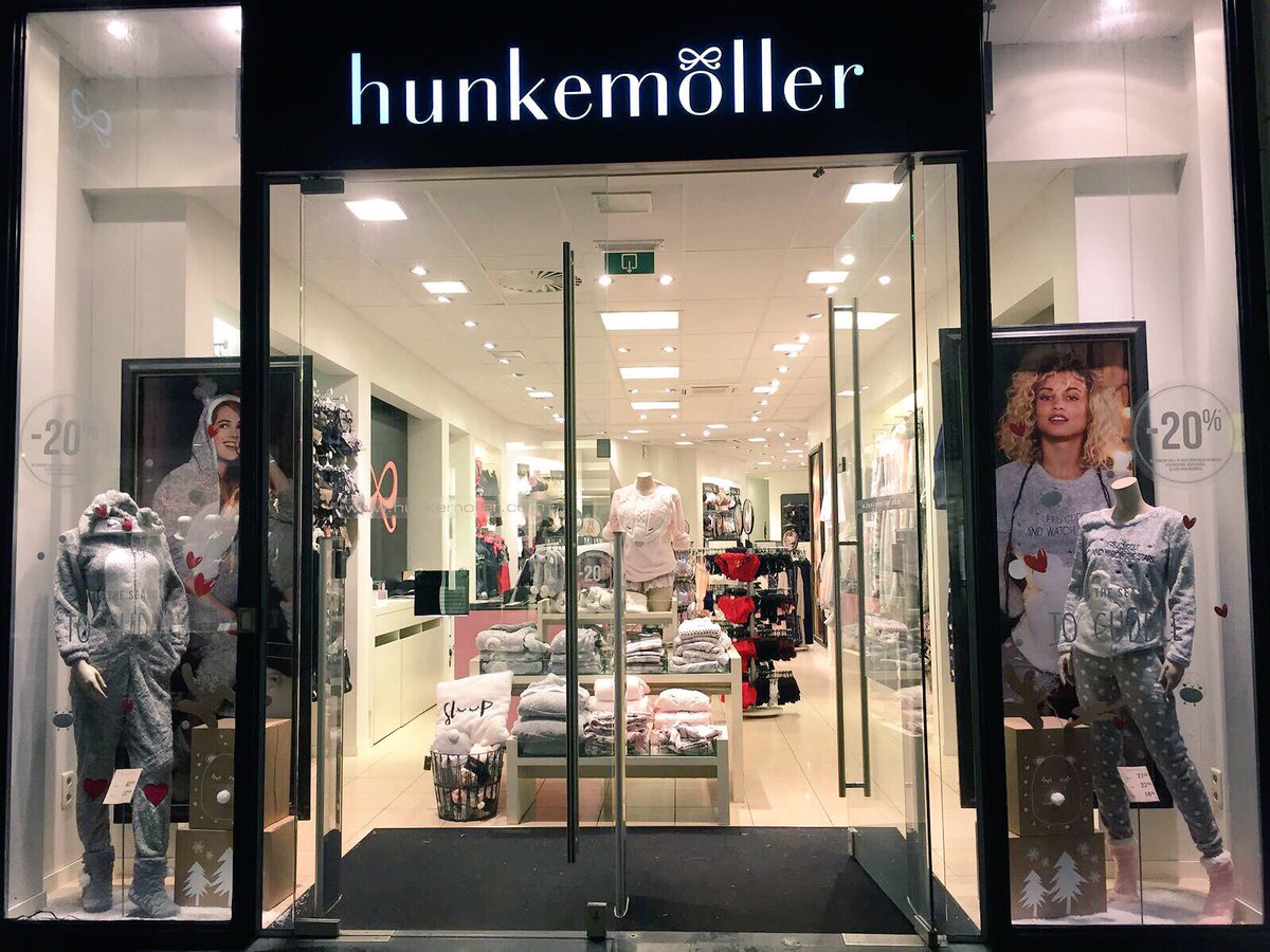 💜 life is better in pyjama’s!! Vanaf 2 stuks cosy -20% !! 💜 #hkmvm #cosy #hunkemoller #turnhout <a href="/vdbulckleonie/">Leonie Van Den Bulck</a> <a href="/CarolineCaropms/">caroline pannemans</a>