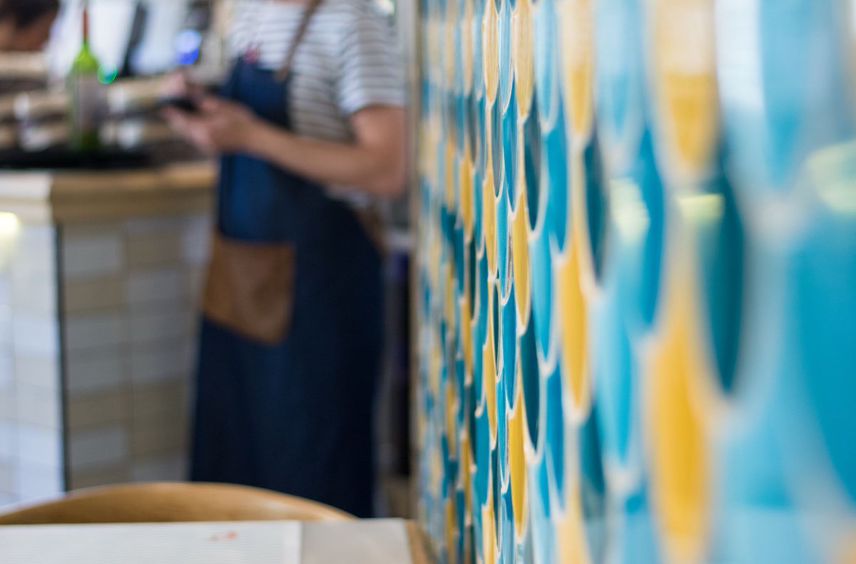 Reserva mesa llamando al 662 53 05 18 ¡que aproveche! #LaMarCanalla #TapasMarineras #TDSGastro #foodporn #Sevilla #SevillaHoy