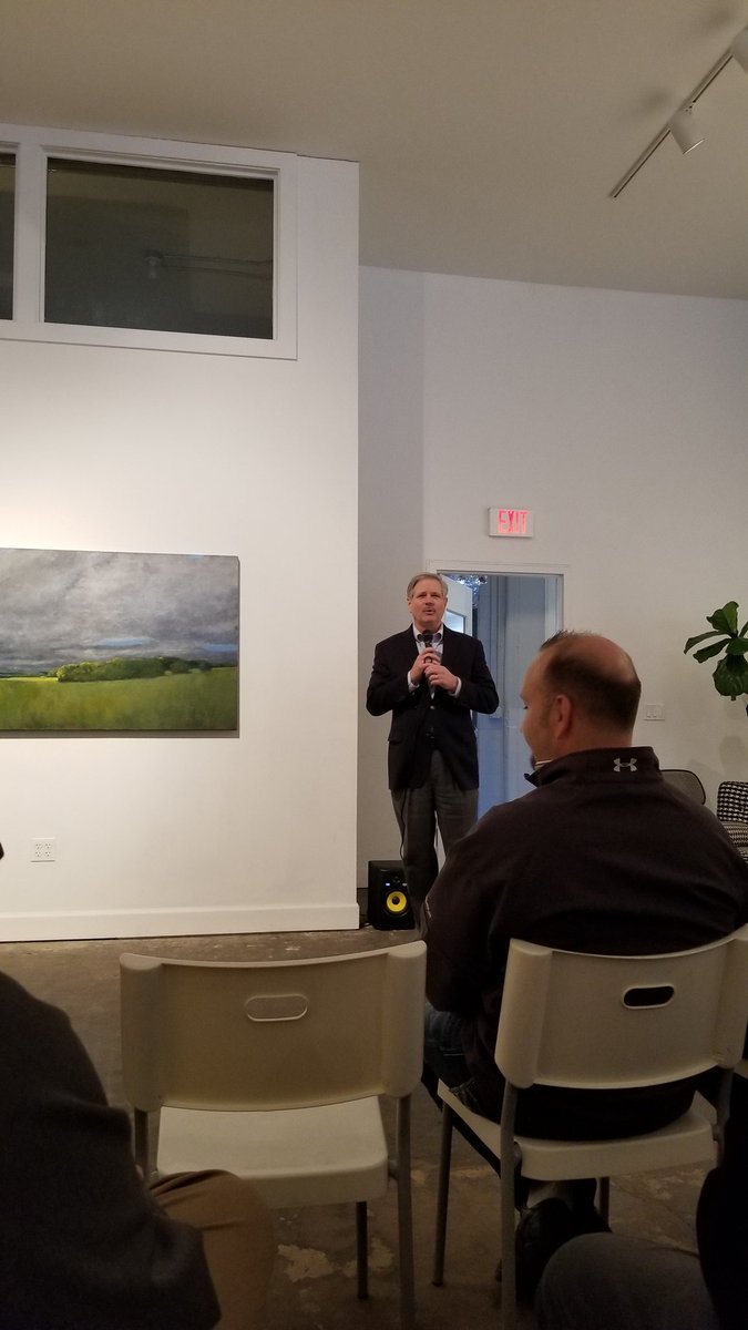 pxdb_project's tweet photo. #dronefocus and round 2 with @SenJohnHoeven at the @ecceart
Drones + Art... naturally!
First, @GregfromFargo from @emergingprairie giving thanks to @flightpros and their hard work to grow this meet up from a few to a few dozen. https://t.co/qXsX5L1Pht