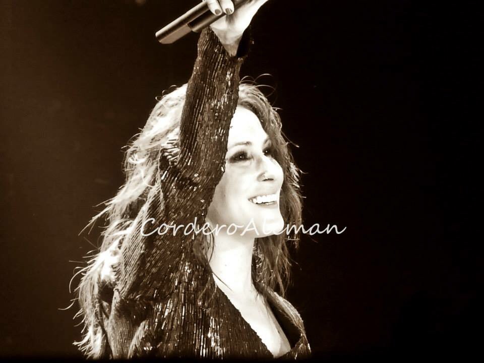 CorderoAleman81's tweet photo. ... en qué momento pasaron tres años?! #TourSi #TourSiMadrid #CuartoPalacio https://t.co/dKzWhpAkAB