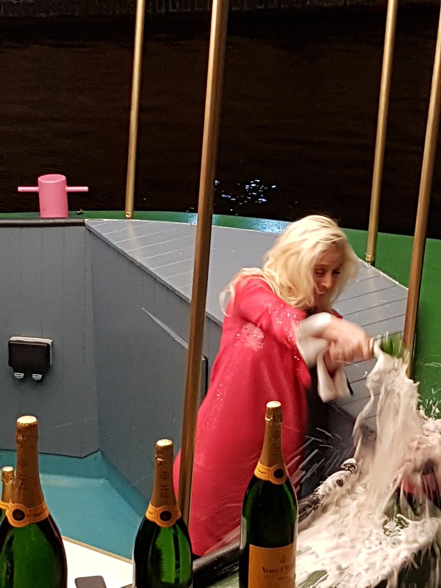 kaye_miles's tweet photo. Prue well &amp; truly Christening #DarcieandMay @DaisyGreenFood @BeanyGreen @liberty_wines https://t.co/iNmLj2u56x