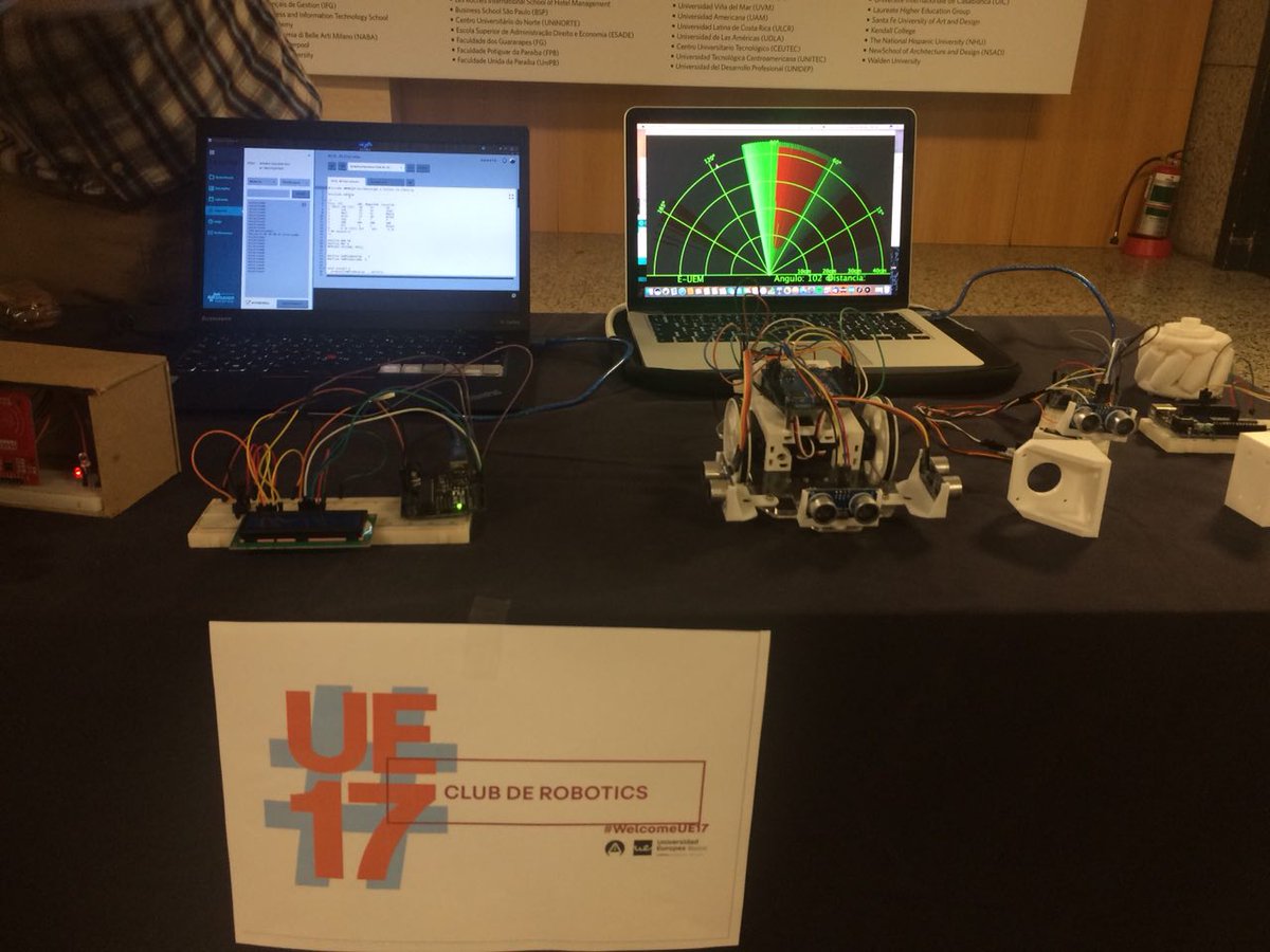 UEuropea's tweet photo. Los #clubesUE @uegamestudio @AirDivisionUEM @fablabue, @FormulaUEM y #ClubDeRobótica exhibieron sus mejores trabajos para agradecer al @santander_es Universidades y @Universia su apoyo. https://t.co/90w1v6V7Zm