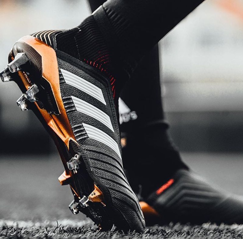 FutAde_Radio's tweet photo. Creo que me enamoré 😍🤩👏 #Adidas #Predator #Leyendas https://t.co/7sVR4weD7G