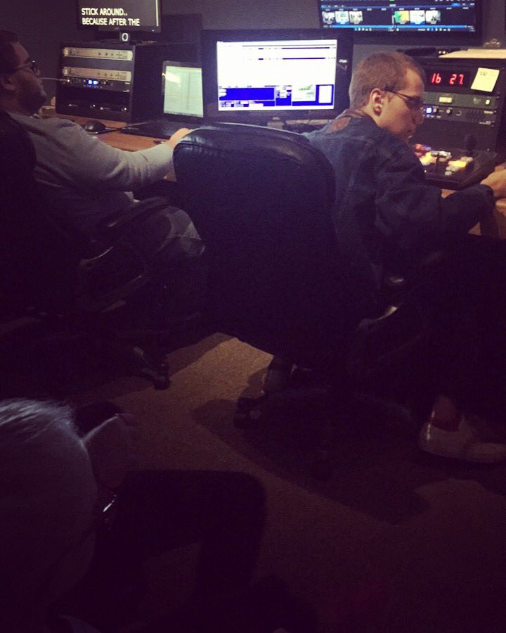 jamiedobbs_1's tweet photo. When you get to be the cool kids in the control room for Soky @ Noon for @wnkytv Addie & Lexie got to see behind the scenes of the show. #learningtv #wnky #becauseLOCALmatters #thanksguys https://t.co/Cazf9G5HeB