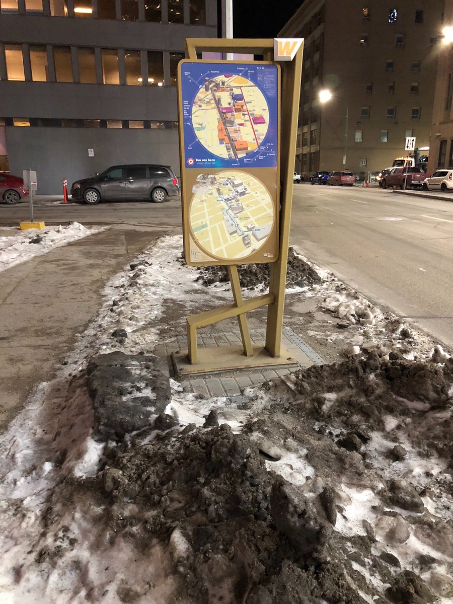 brendendunlop's tweet photo. @cityofwinnipeg our downtown? can someone explain this to me... https://t.co/lPZUEXgGAh