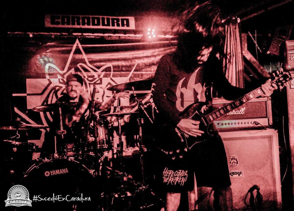 ¡Ya están las fotos del sábado pasado con <a href="/Resorte_Oficial/">Resorte Oficial</a>, <a href="/MinervaBandMX/">Minerva</a> y Kamikaze Ninja aquí: facebook.com/caraduramx!

#SucedióEnCaradura #Caradura7Años