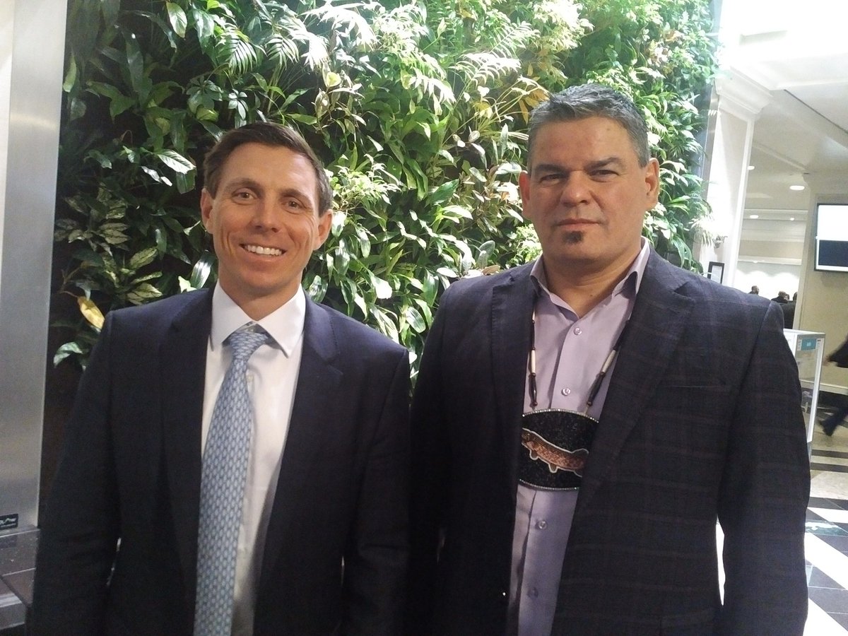ChiefsofOntario's tweet photo. @OntarioPCParty leader Patrick Brown @brownbarrie welcomed to #LiL2017 this afternoon by @ChiefDay https://t.co/28sxddNsQ3