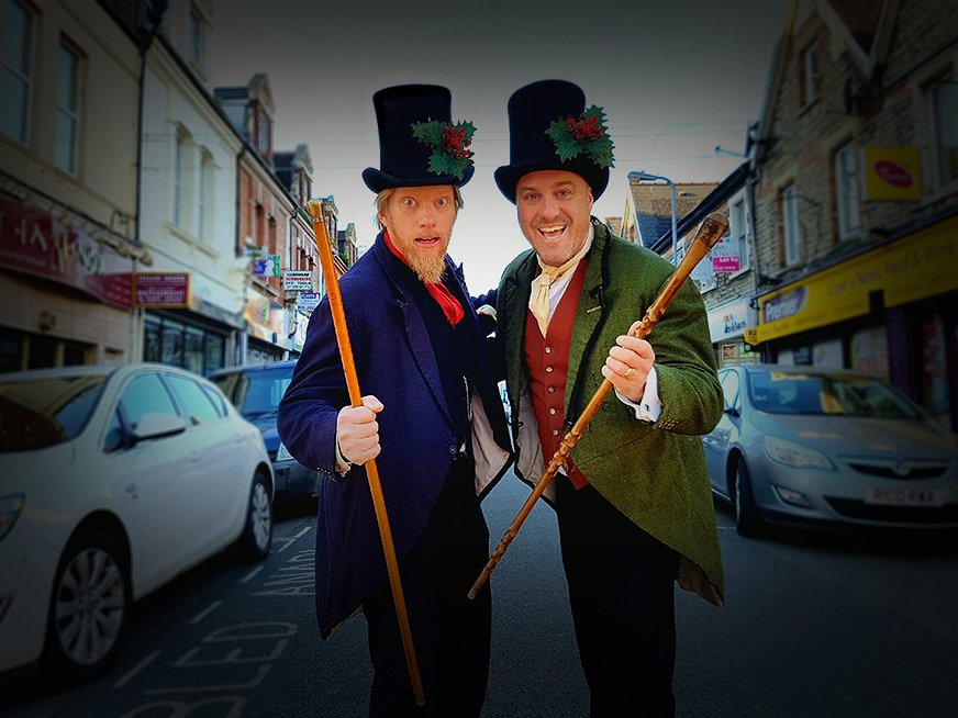Fanshaws1837's tweet photo. Keep yer wits abaat'cha... The boys are heading down to High Street in Barry for this year's Christmas lights switch on and 'Late Night Shopping' event. Come on daan! #barryhighstreet #Barry #barryshoppingquarter #fanshaws #magic #entertainment https://t.co/imJ3L0pcUo