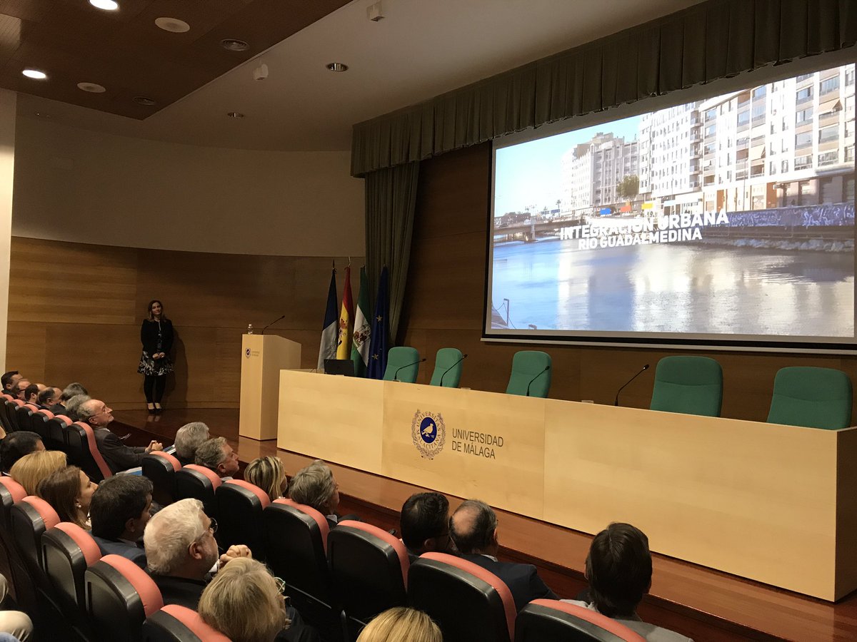 malaga's tweet photo. Más de 300 expertos integran los grupos de trabajo de #Ciedes de cara a 2020, articulados en torno a las cuatro grandes líneas estratégicas de la ciudad https://t.co/nnltx6oka8