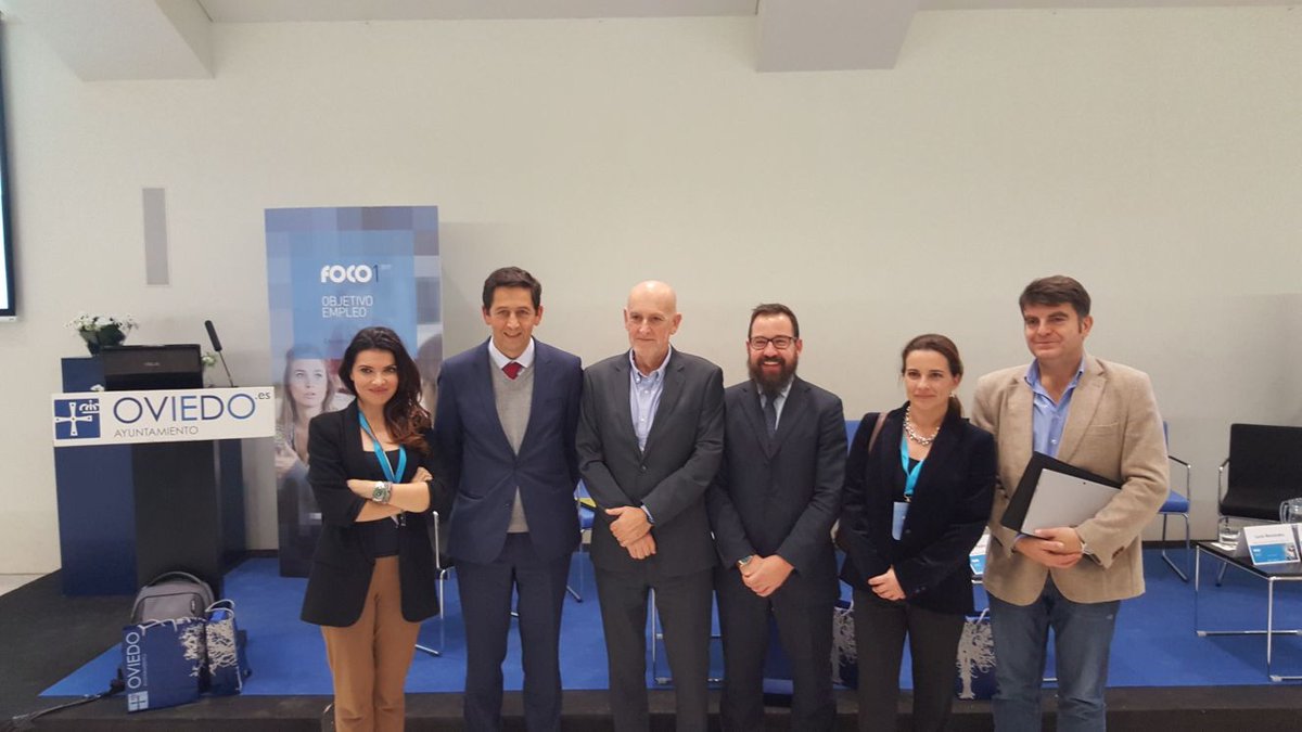 rmendanya's tweet photo. Primera mesa redonda de #Foco1 #Objetivo empleo
sobre #RevoluciónDigital y cómo influye en empleos del s.XXI realizada.
Un verdadero placer hablar con profesionales tan excepcionales de temas tan interesantes.
@aytoviedo @empleoviedo @mglab @avistu @jorge0viedo
@uniovi_info. https://t.co/IjOo1nq07c