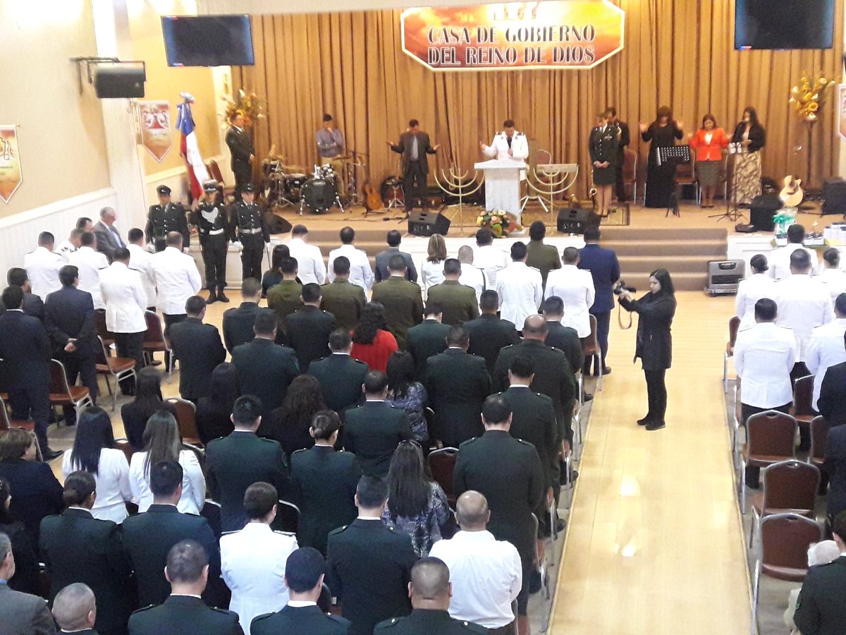MuniLumaco's tweet photo. Seremi Claudia Lecerf participa de Servicio de Acción de Gracias de la Iglesia Evangélica en conmemoración del 187° Aniversario de GENCHI https://t.co/6qFQMqtVNl